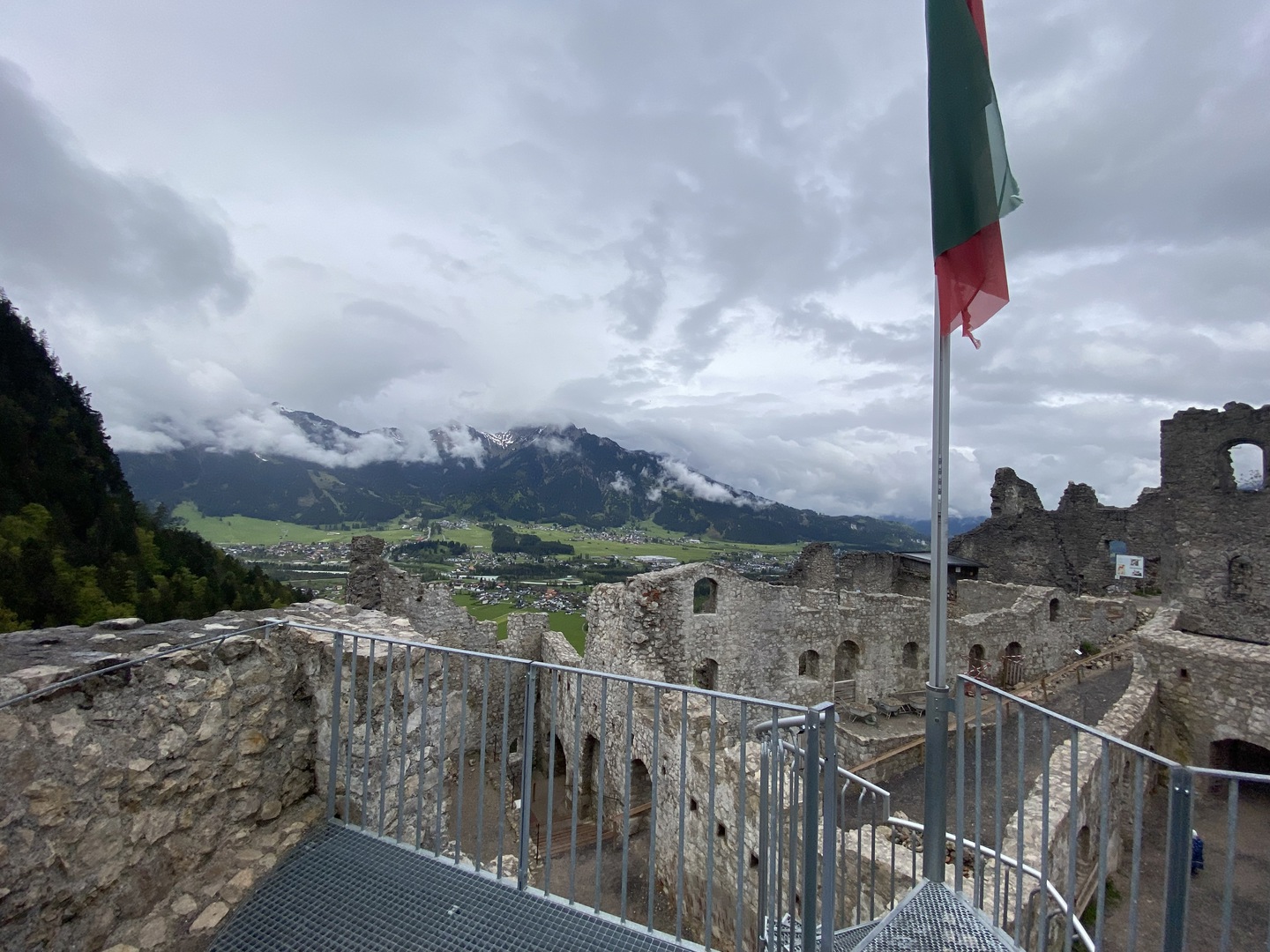 Burgruine Ehrenberg - Galeriebild 6
