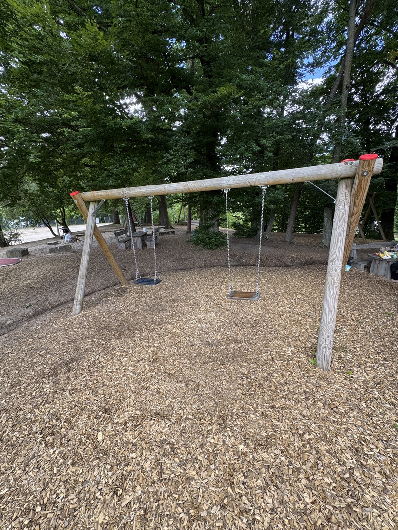 Spielplatz Tübingen Hagelloch - Galeriebild 2