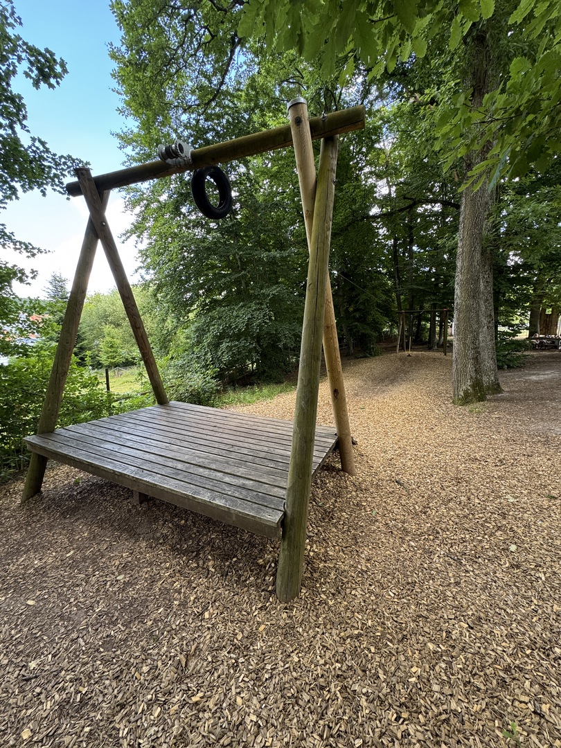 Spielplatz Tübingen Hagelloch - Galeriebild 3
