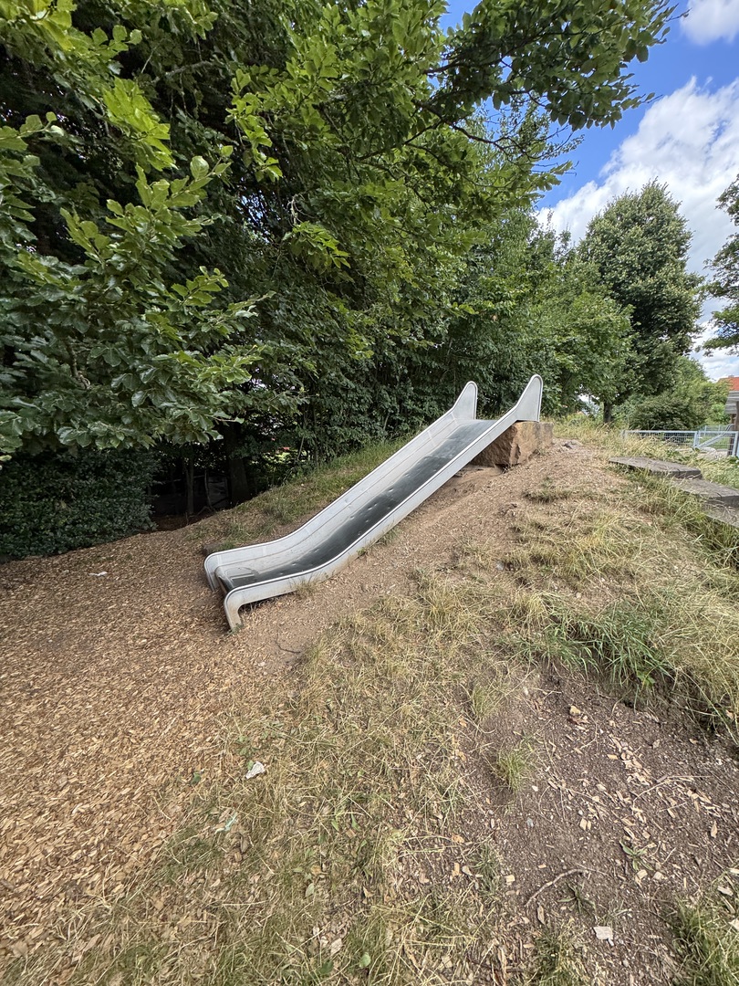 Spielplatz Tübingen Hagelloch - Galeriebild 6