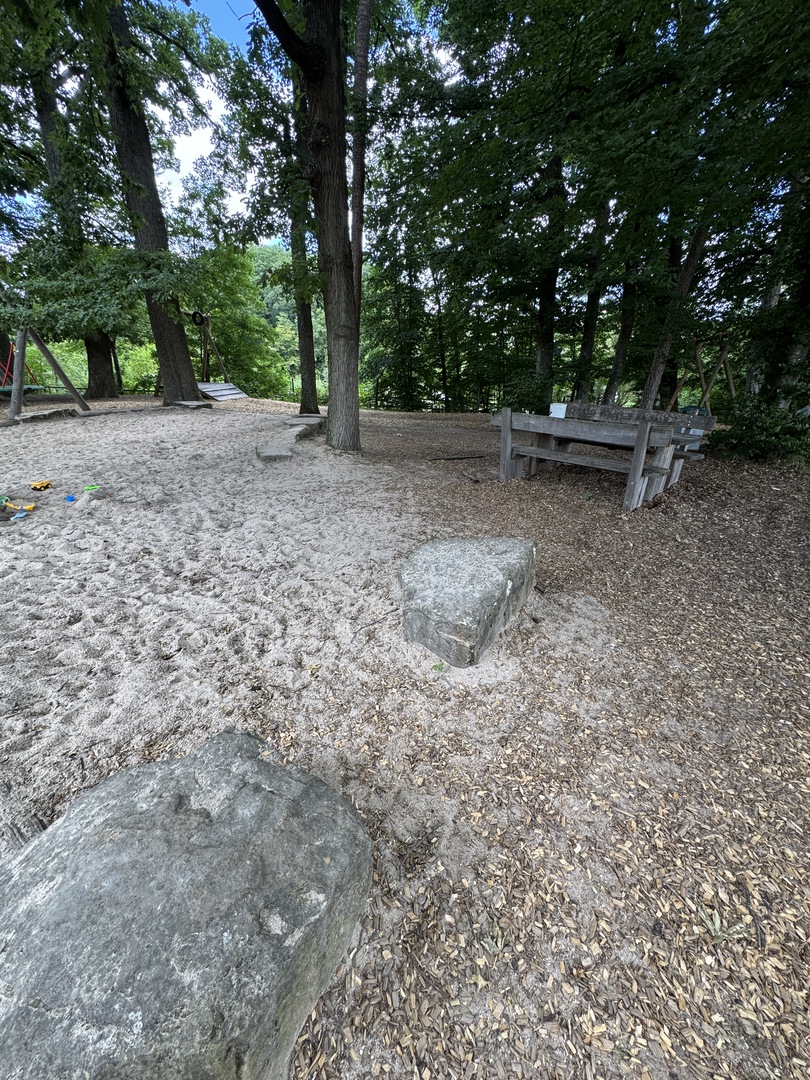 Spielplatz Tübingen Hagelloch - Galeriebild 8
