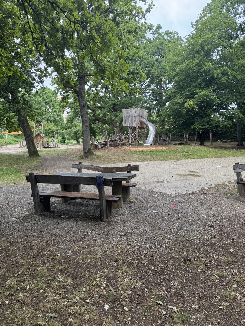 Spielplatz Römergräbern Tübingen - Galeriebild 13