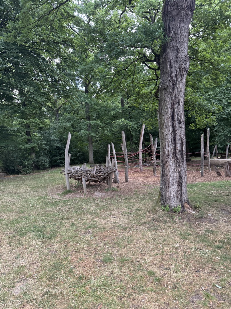 Spielplatz Römergräbern Tübingen - Galeriebild 9
