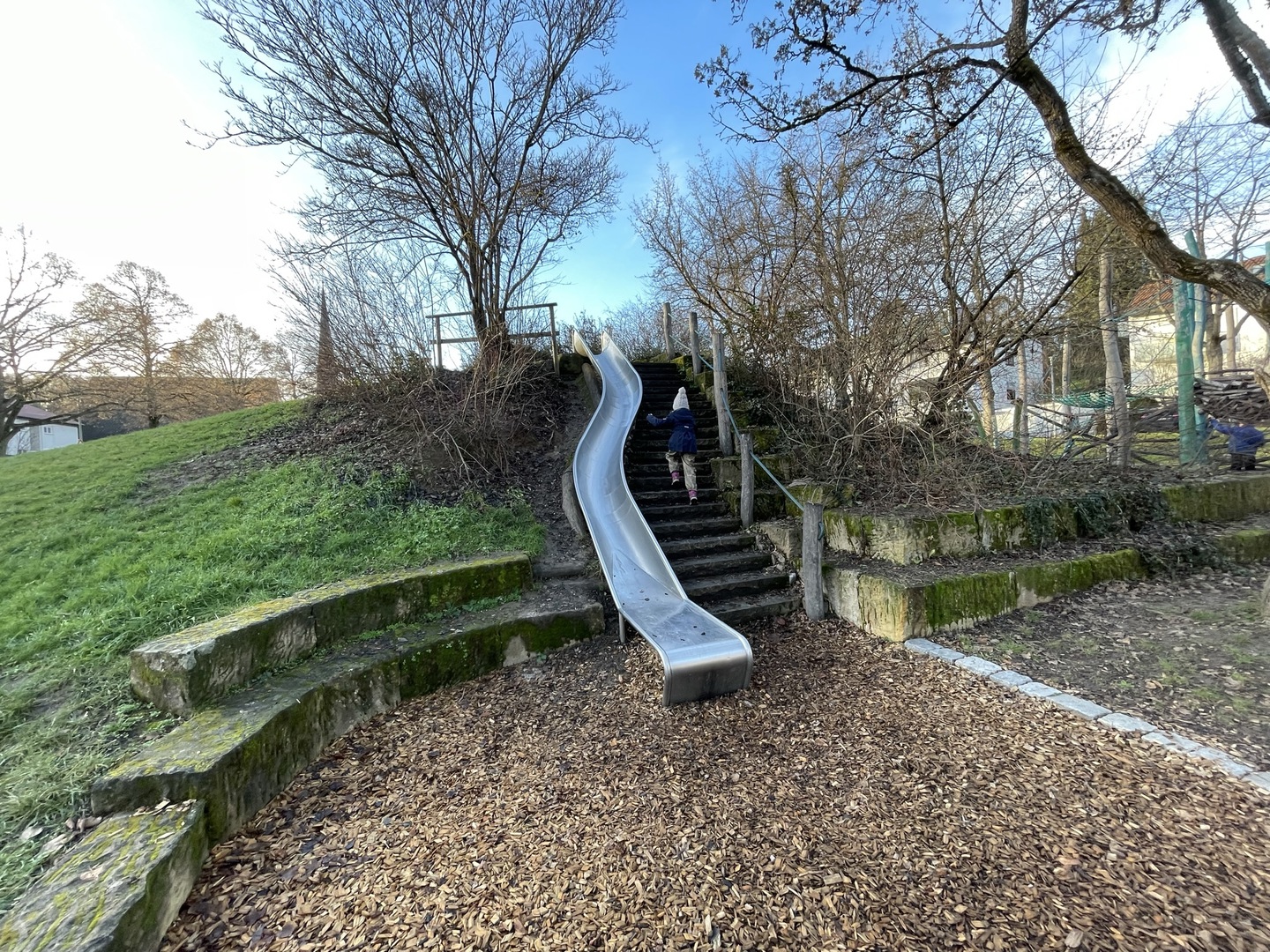 Spielplatz Sonnenbühl 1 in Leinfelden-Echterdingen - Hauptbild