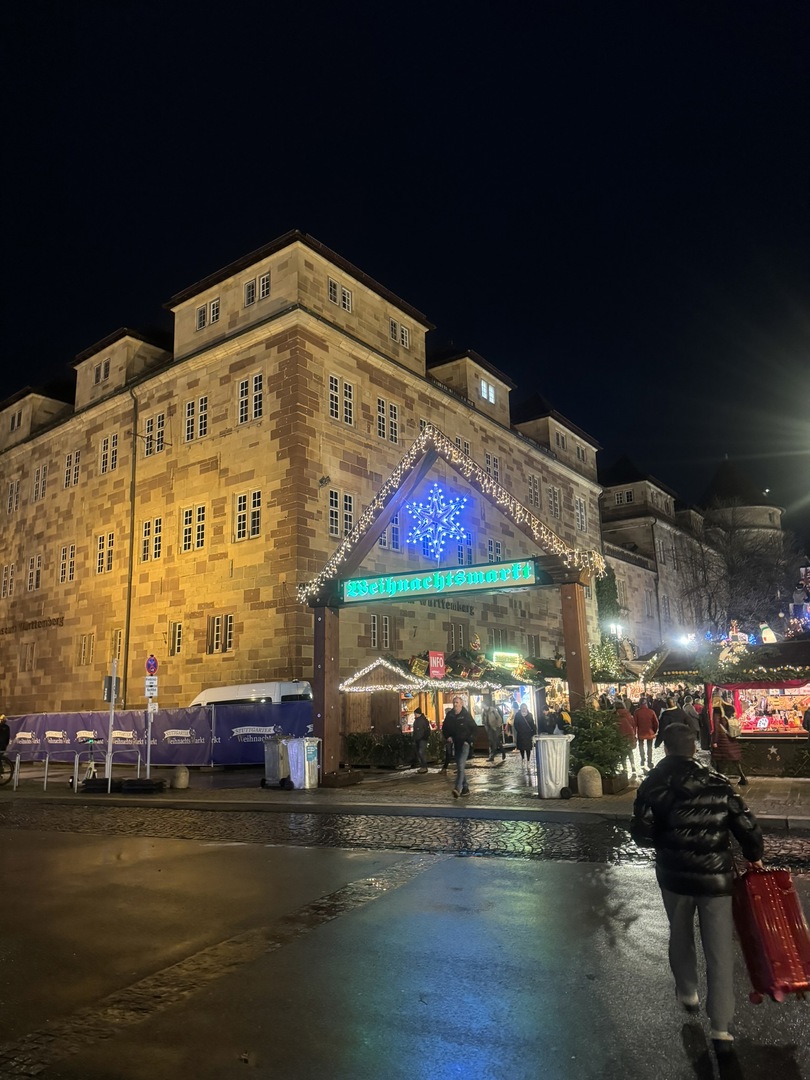 Weihnachtsmarkt Stuttgart 2022 - Hauptbild
