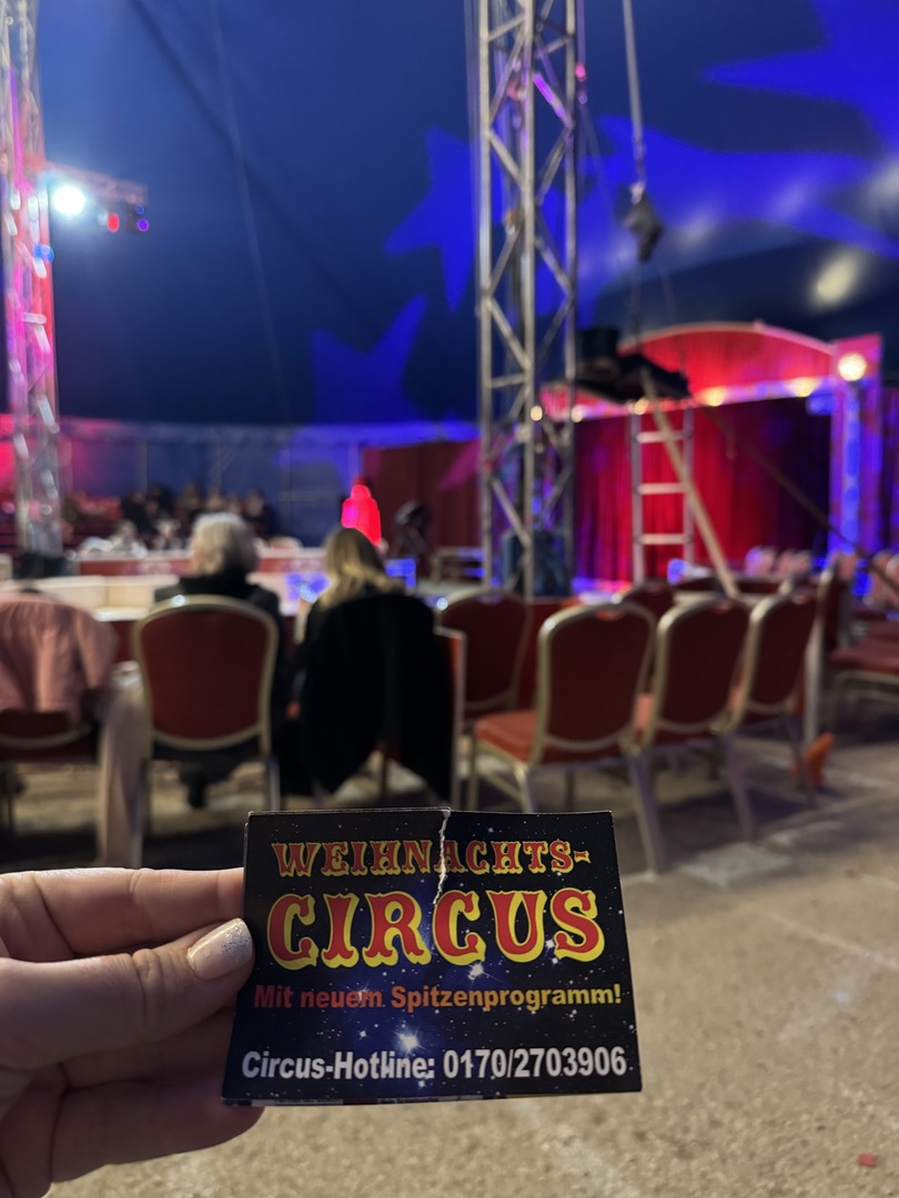 Weihnachtscircus Nürtingen 2024 - Galeriebild 1
