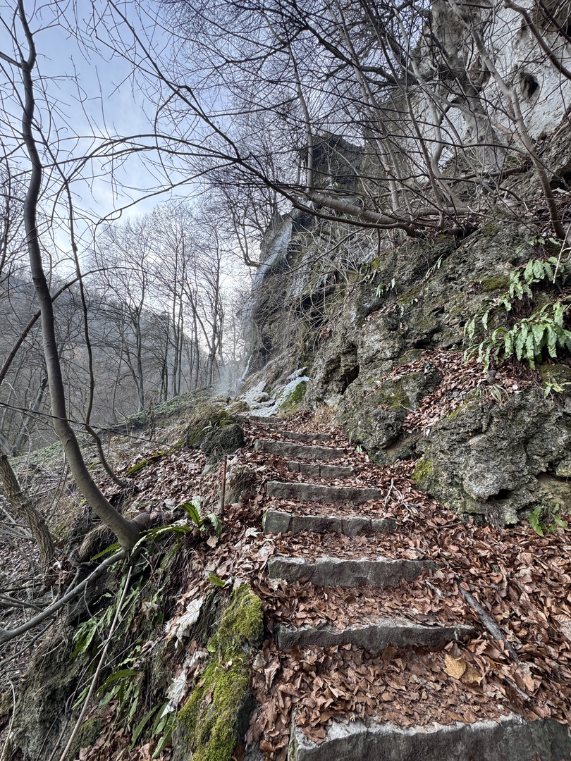 Uracher Wasserfall im Winter – Familienwanderung im Eis - Galeriebild 11