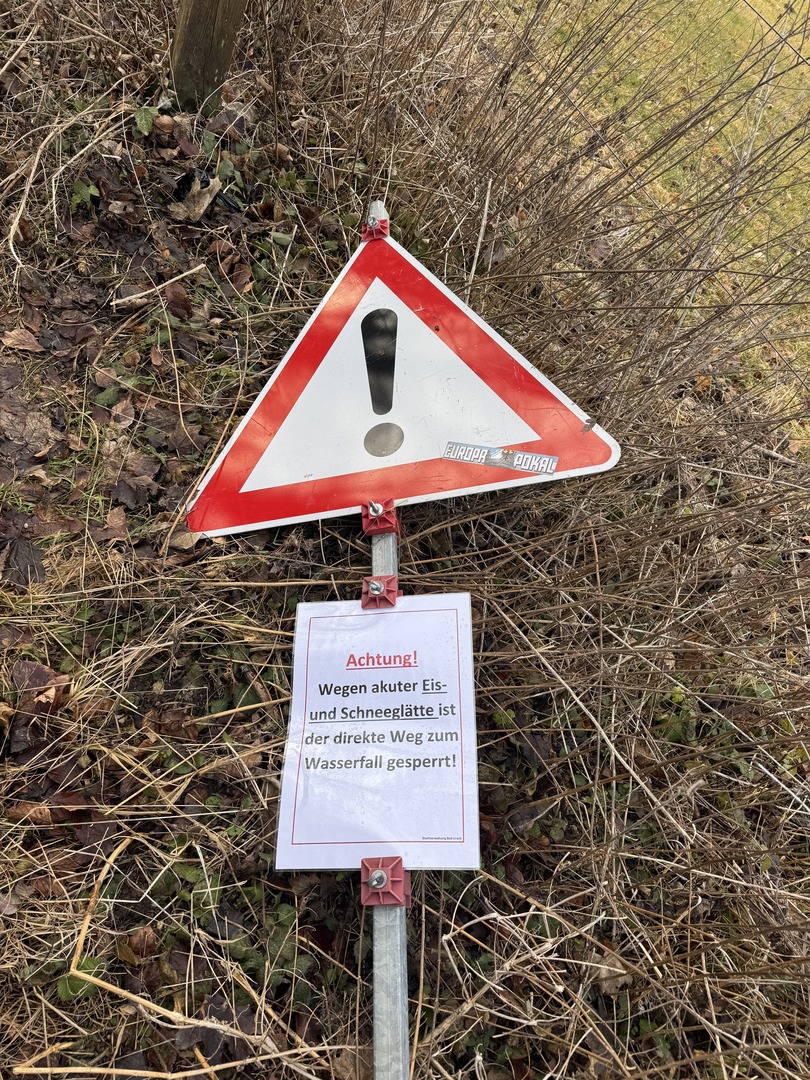 Uracher Wasserfall im Winter – Familienwanderung im Eis - Galeriebild 9