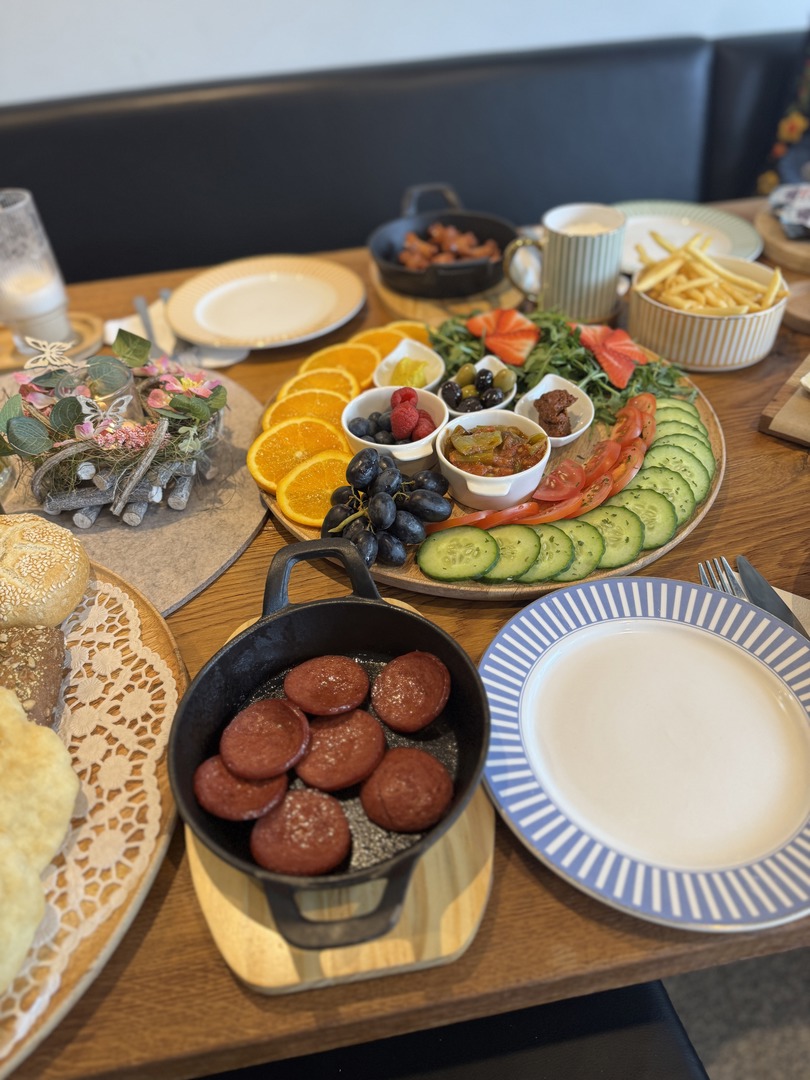 Zauberbaum Familiencafé Eningen – Café & Indoor-Spielplatz - Galeriebild 12