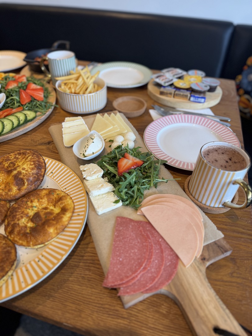 Zauberbaum Familiencafé Eningen – Café & Indoor-Spielplatz - Galeriebild 13