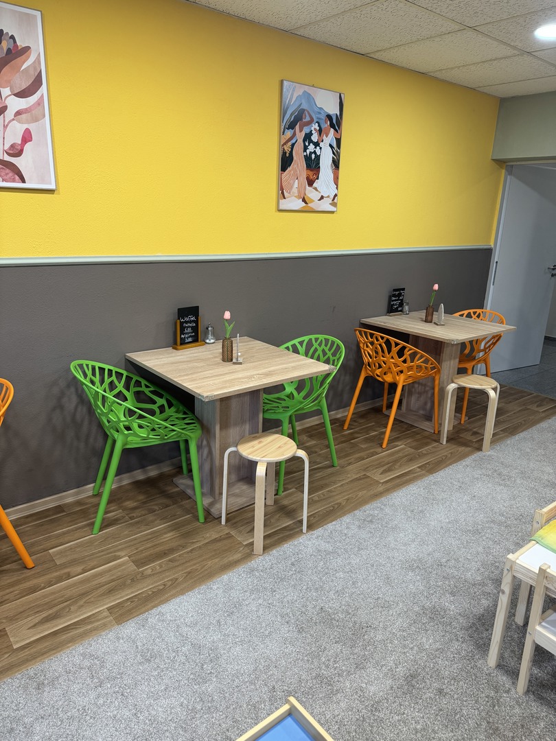 Zauberbaum Familiencafé Eningen – Café & Indoor-Spielplatz - Galeriebild 8