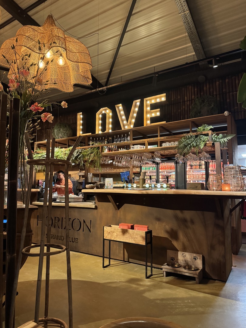 Strandclub Horizon Renesse: Essen mit Urlaubsfeeling - Galeriebild 9