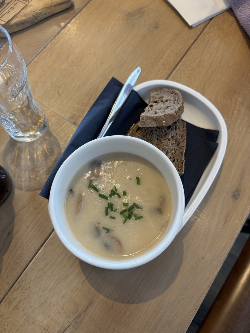 Pfannkuchenhaus De Molen: Genuss bei einer echten Windmühle - Galeriebild 10