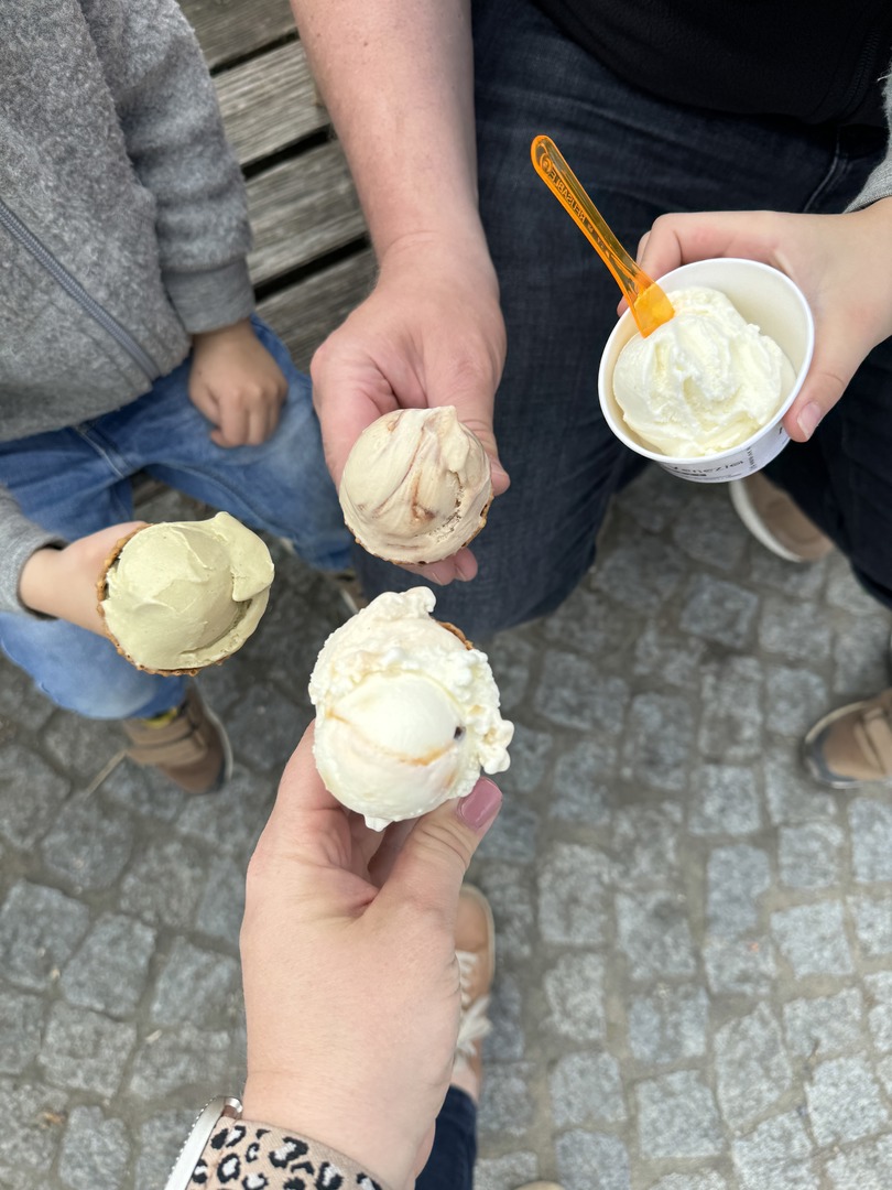 Häppy Schaukelweg Hechingen: 10 Schaukeln & Spielspaß - Galeriebild 6