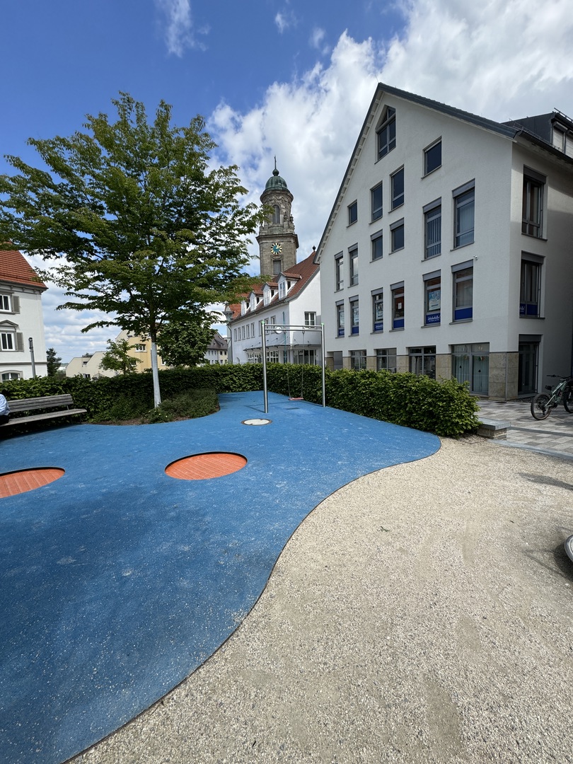 Häppy Schaukelweg Hechingen: 10 Schaukeln & Spielspaß - Galeriebild 8