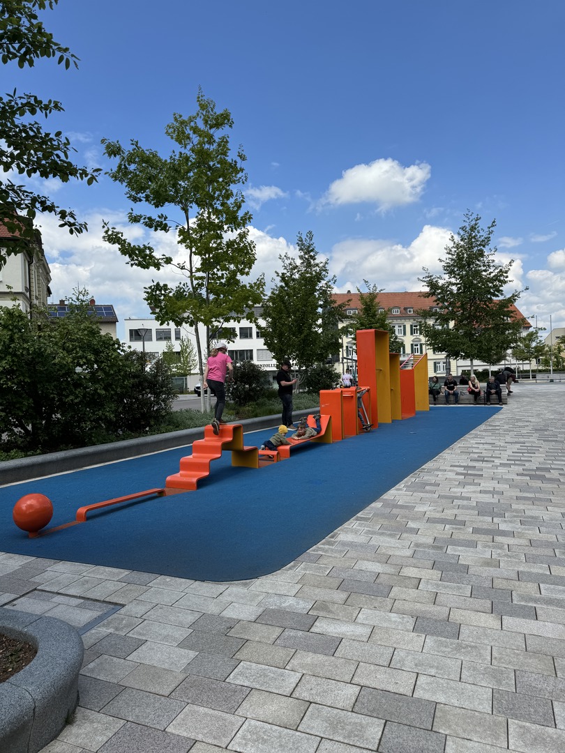 Häppy Schaukelweg Hechingen: 10 Schaukeln & Spielspaß - Galeriebild 10