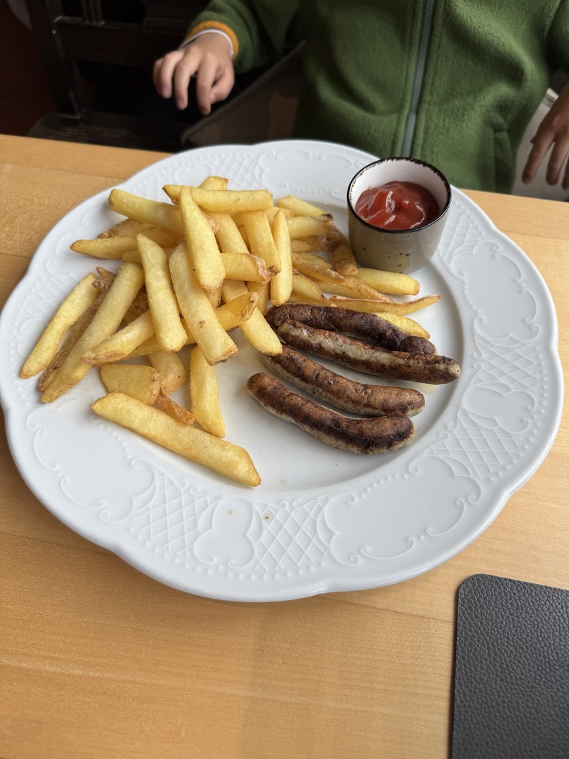 Isartaler Brauhaus Pullach – Essen, Züge & Spielplatz - Galeriebild 25
