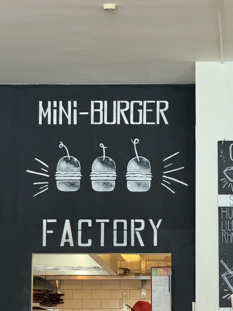 Der Kleine Flo München – Mini Burger ganz groß - Galeriebild 15