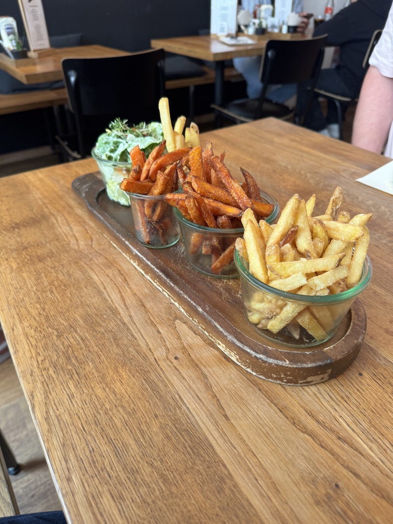 Der Kleine Flo München – Mini Burger ganz groß - Galeriebild 17