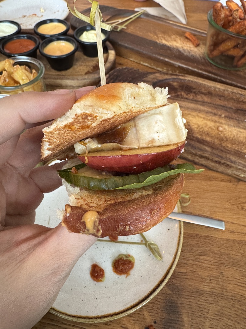 Der Kleine Flo München – Mini Burger ganz groß - Galeriebild 22