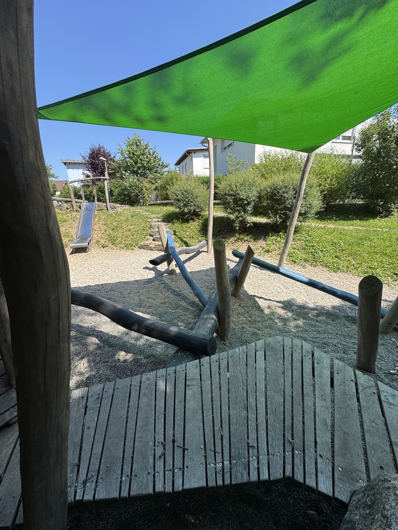 Wasserspielplatz Reichenbach an der Fils – Schattiger Geheimtipp für Familien - Galeriebild 8