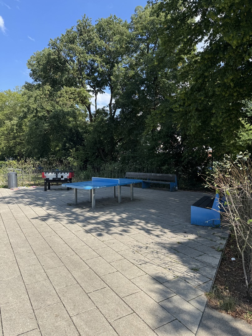 Spielplatz Siriusweg in Dürrlewang – Kletterspaß & Wasserspiel in Stuttgart - Galeriebild 7