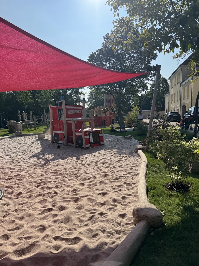 Feuerwehrspielplatz Rottenburg – Neuer Abenteuerspielplatz für kleine Feuerwehrfans - Galeriebild 1
