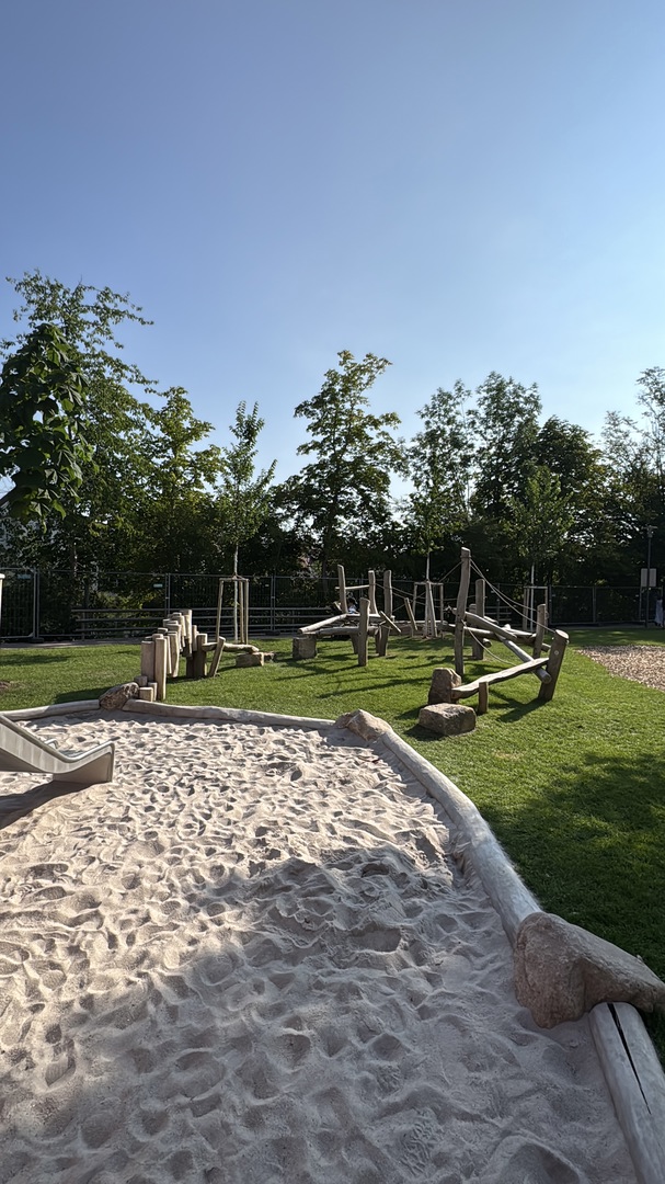 Feuerwehrspielplatz Rottenburg – Neuer Abenteuerspielplatz für kleine Feuerwehrfans - Galeriebild 2