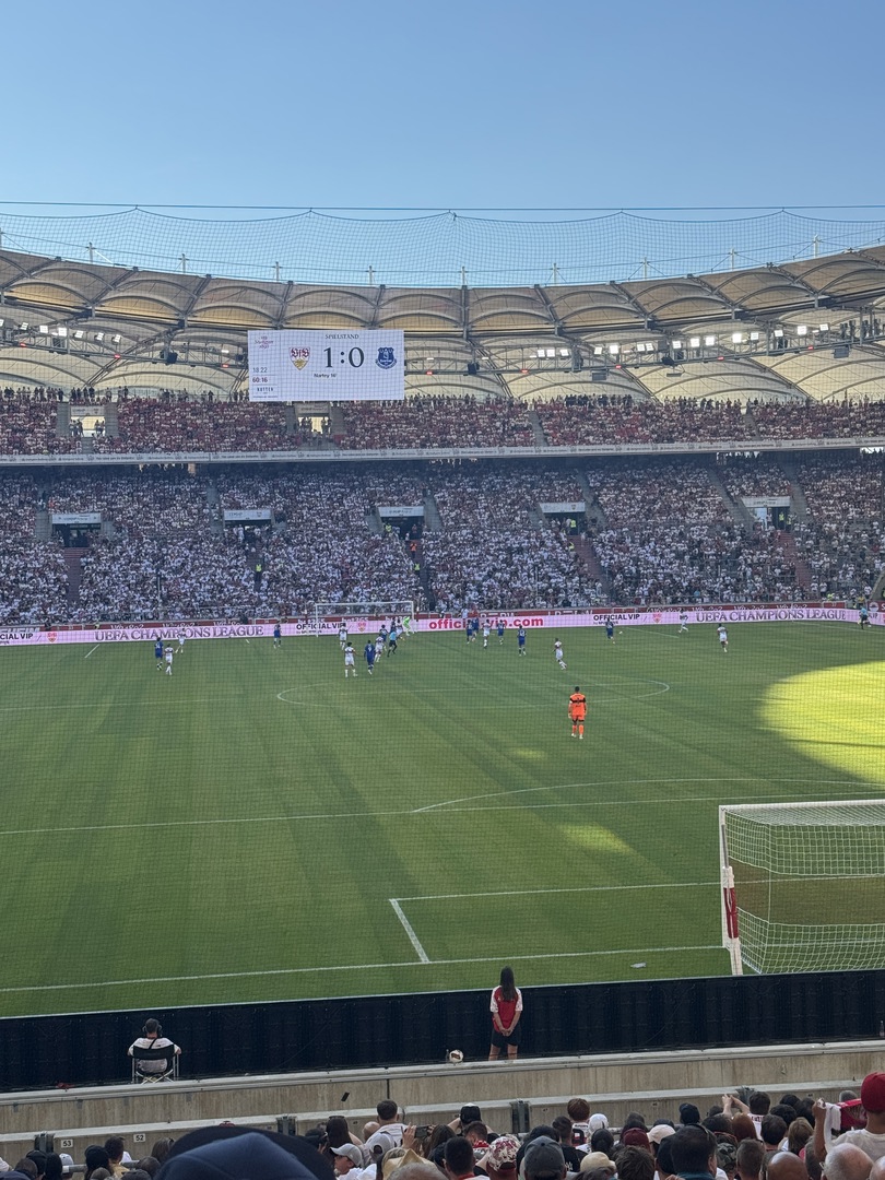 VfB Stuttgart mit Kindern – Fußball-Erlebnis in der MHP Arena - Galeriebild 10