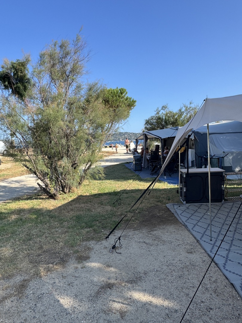 Camping de la Plage Grimaud – Campingurlaub direkt am Meer - Galeriebild 1