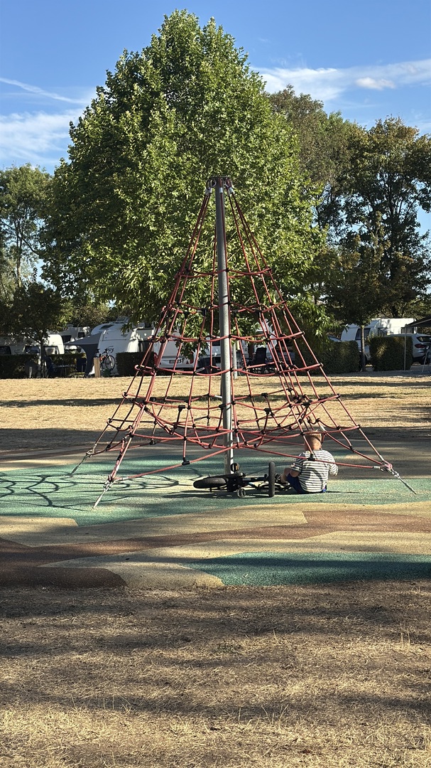 Castel Camping Château de l'Epervière – Traumhafter Campingplatz für die Durchreise - Galeriebild 19