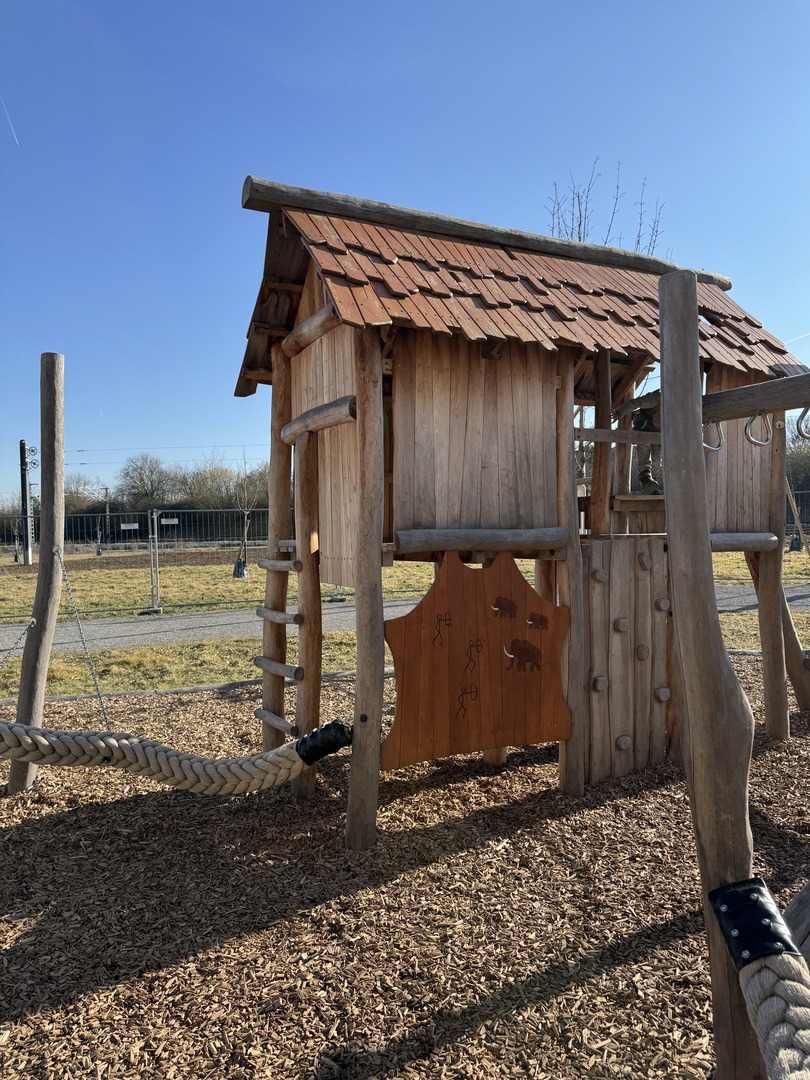 Steinzeit Spielplatz Leinfelden - Galeriebild 8