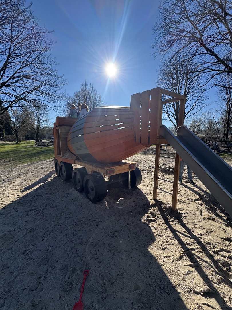 Spielplatz am Aileswasensee – Familienziel in Neckartailfingen - Galeriebild 11