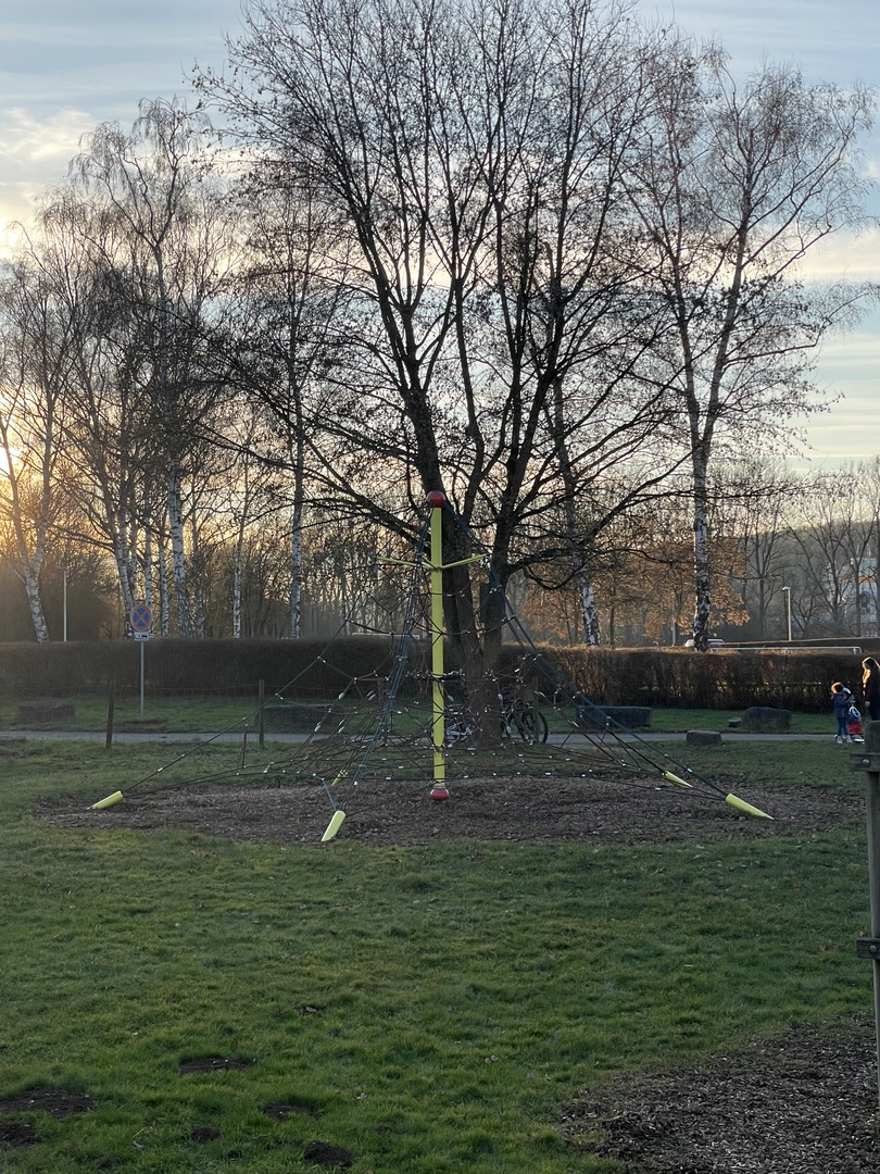 Spielplatz am Aileswasensee Neckartaiflingen - Galeriebild 8