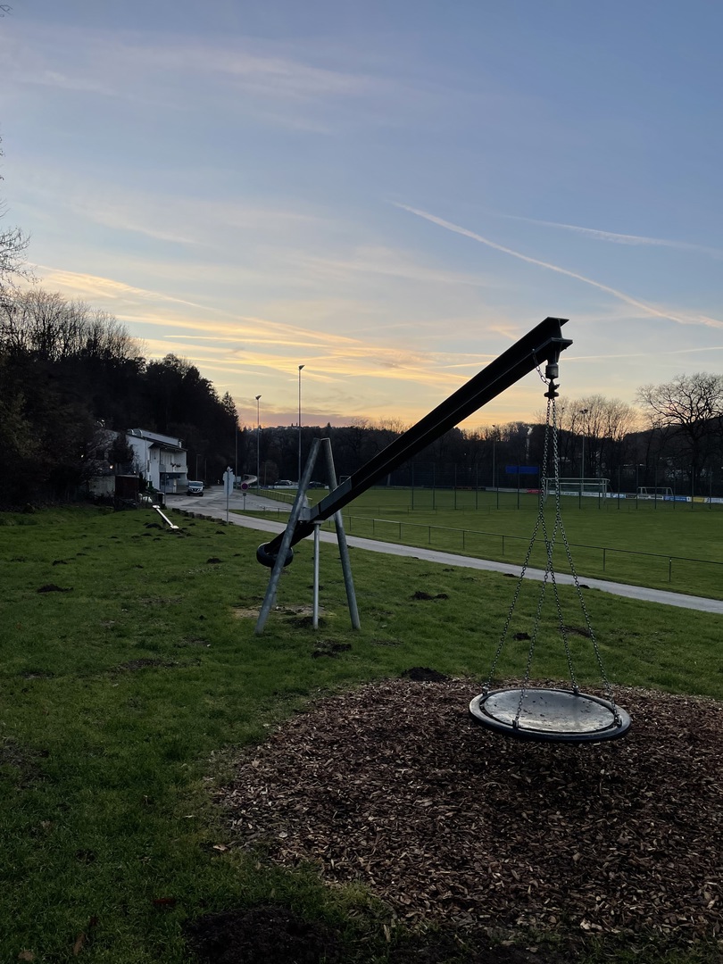 Spielplatz Neckartenzlingen Heiliger Bronn - Galeriebild 2