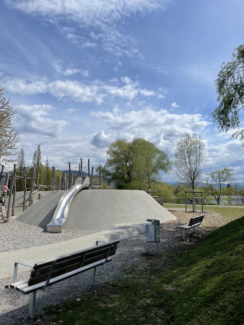 Gifiz-See Offenburg mit Tiergehege un Wasserspielplatz - Galeriebild 3