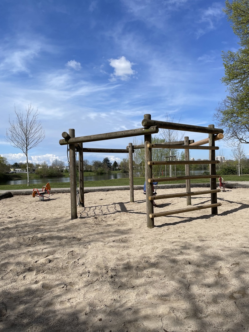 Gifiz-See Offenburg mit Tiergehege un Wasserspielplatz - Galeriebild 9